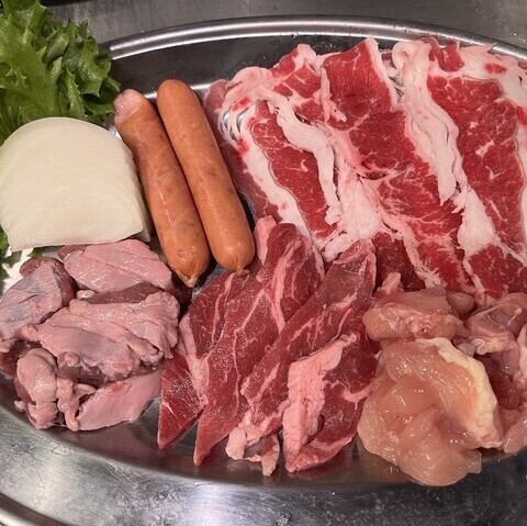 ファミリー盛り合わせ(2~3人前)(塩orタレ)