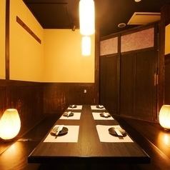 [Designer's private room] Located 2 minutes from Funabashi, the interior of the restaurant is full of Japanese charm and has a calm atmosphere for adults.The completely private room seats available for 2 people or more are perfect for various banquets such as entertainment at Funabashi Station, girls' night out, group parties, etc. ♪ We also have great value banquet course plans starting from 2,480 yen to suit your budget.We also offer great surprise benefits for birthdays and anniversaries!