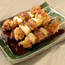 Negima（鸡肉葱串）/ Nankotsu（鸡软骨）/ Seseri（鸡颈）/ Kashira（鸡头）/ Tebasaki（鸡翅）