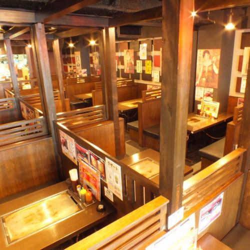 Our shop with a large number of seats can be used for banquets from a small number of people to a large number of people ♪
