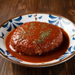 煮込みハンバーグ