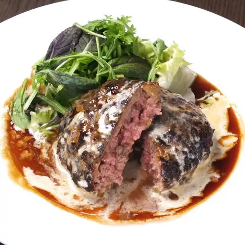 手作りハンバーグ