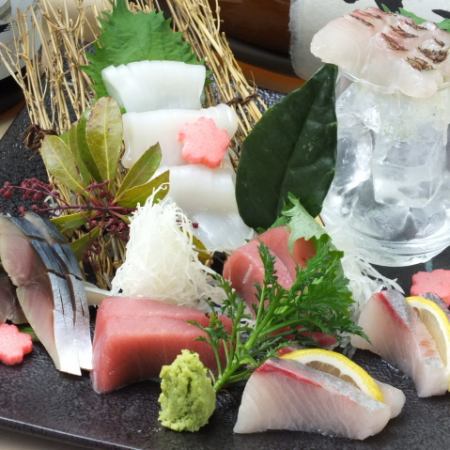 5 sashimi / 3 sashimi