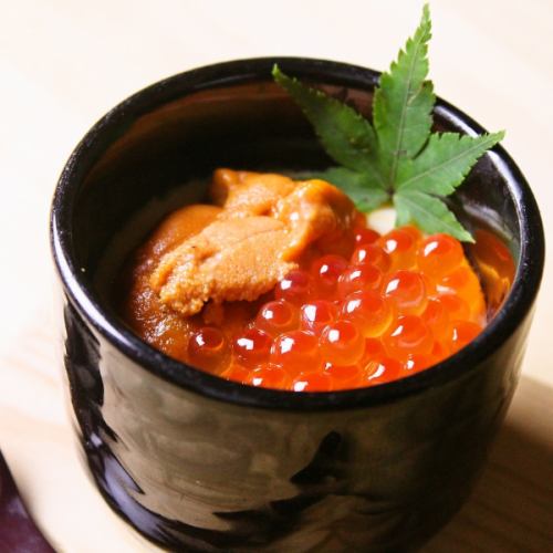 Luxurious chawanmushi with sea urchin and salmon roe