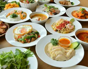 ☆タイ料理食べ放題ビュッフェ＋180分飲み放題付　5500円（税込）