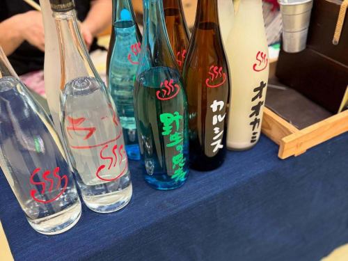 再次回去
5月6日，在鳥取縣米子市舉辦了「純米魂」熱酒活動。

@junmai_damasii_2025

我去那裡是為了幫助我們的學長 Sakabote。
@izakaya_sakabote

我最喜歡的啤酒廠和餐廳都在這裡，
一整天都充滿著興奮與緊張。

每個參加的人都面帶微笑，享受著飲料和食物，下次我肯定還想以醉酒者的身份參加。

很高興有機會在活動結束後的聚會上與參展商和釀酒商聊天。
當你見到釀酒師時，提供飲品的熱情和定義就會改變。

我們希望繼續努力，增加高松市熱酒愛好者和醉酒者的數量。

感謝從高松遠道而來的各位！