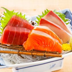 Assortment of 3 sashimi