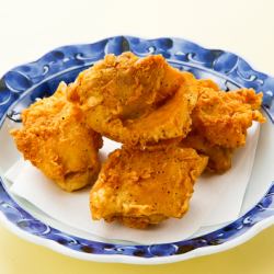 4 deep fried chicken thighs/4 deep fried octopus