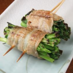 Pork rose roll asparagus