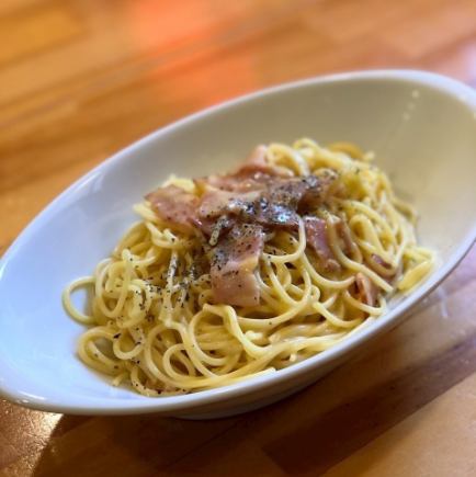 [Friday & Saturday Only] Choose your pasta + drink set for ¥1,500 per person (tax included)♪