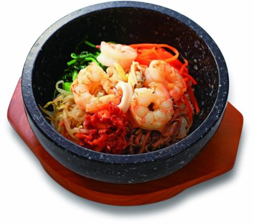 해물 돌솥 비빔밥