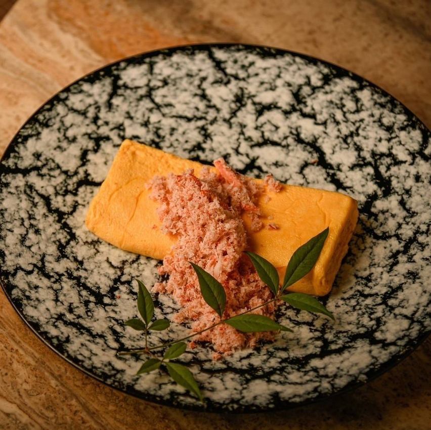 栄駅から徒歩5分。開放的な空間で本格和食を楽しめる♪