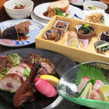 仅限食物!! <时令鲜鱼和时令肉类菜肴等9道菜> 4,400日元（含税）