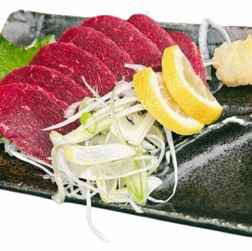 特選！馬刺赤身/桜ユッケ