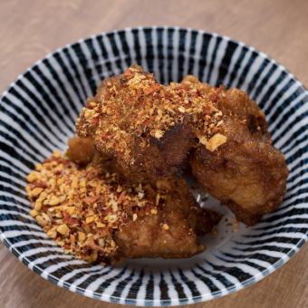 [Our recommendation!!] Deep-fried Awaji chicken with Mao Zedong spices