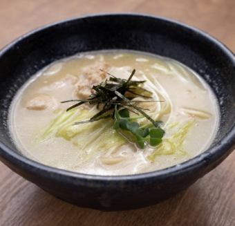 Soba with white chicken broth