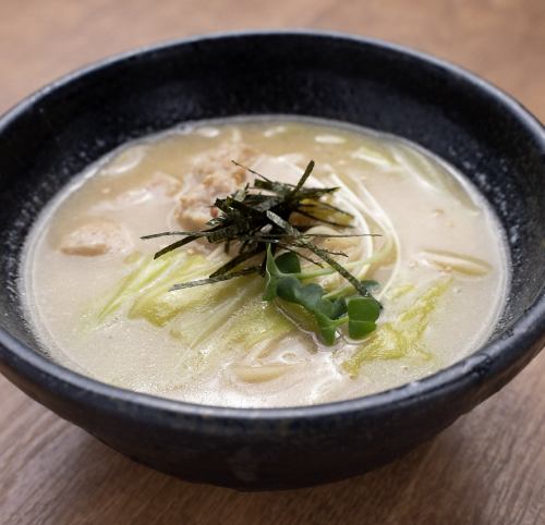 Soba with white chicken broth