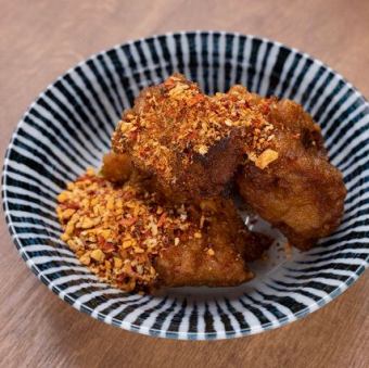 【当店のおすすめ！！】淡路どりの唐揚げ毛沢東スパイがけ