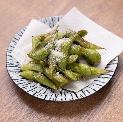 枝豆の素揚げ　チーズ＆ペッパー