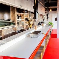 We have counter seats available for those who come alone.