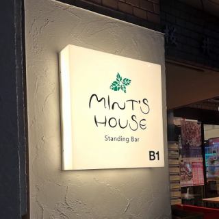 仙台駅から徒歩１分♪のお洒落なstanding bar