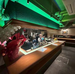 仙台駅から徒歩１分♪のお洒落なstanding bar