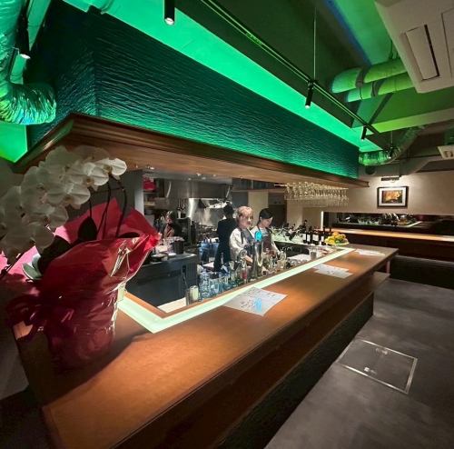 仙台駅から徒歩１分♪のお洒落なstanding bar