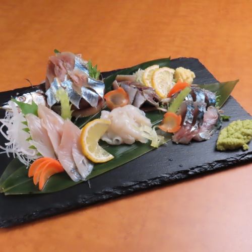 お刺身盛り合わせ