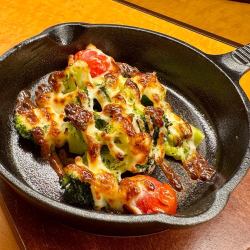 ブロッコリーのマヨチーズ焼き