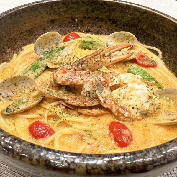 渡り蟹のビスクスープパスタ