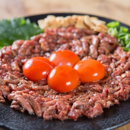 【僅限食物】添加大量痛風生豬、牛腰肉末等的「高級套餐」共17道菜品8,000日元