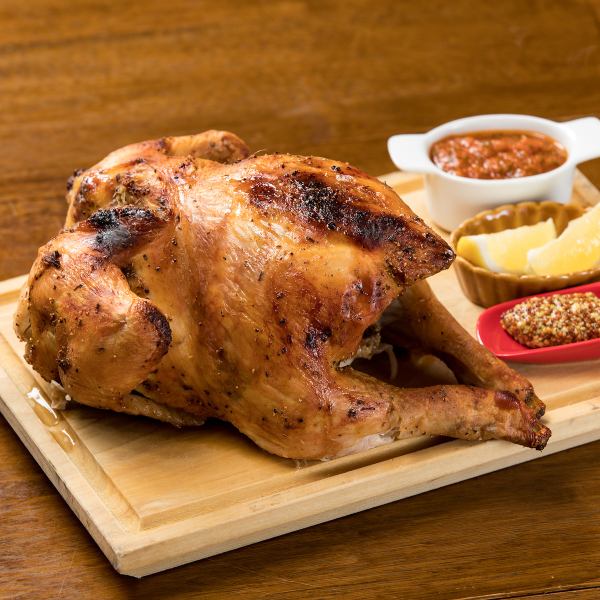 【鶏の旨味を凝縮◎】看板メニュー！ロティサリーチキン！