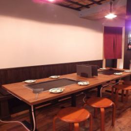 8名ならテーブル一纏めで楽しめます！