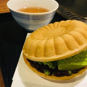 抹茶あずきもなか