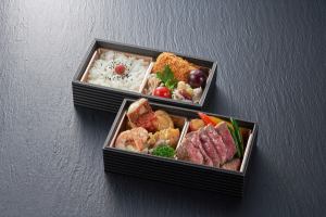 特選洋風二段重弁当
