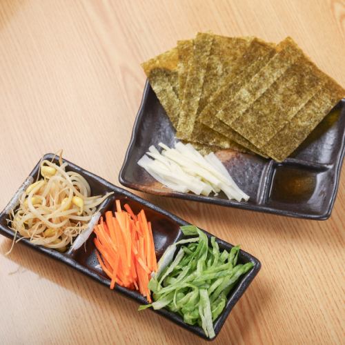 遊び心と旬を味わう！『wa美sa美特製 本日のサラダ』450円(税込)