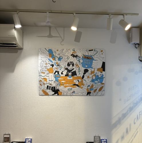 夜はお洒落なダイニングバー。女子会やデートに最適