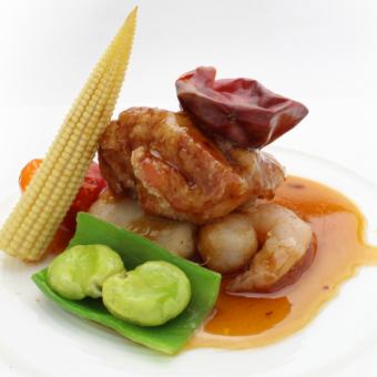 平日限定ランチコース「彩華」 　4,600円（税込サ別）