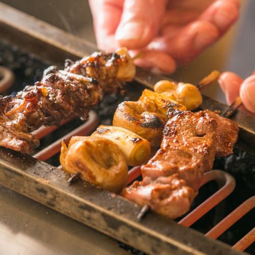 ≪かる小屋一押し！≫こだわりのもつ焼きは190円(税込)からご用意いたします♪