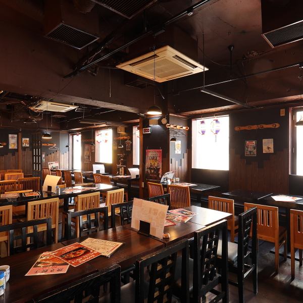 当店では、英語、韓国語、中国語のメニューを用意し、訪れる全ての方に楽しんでいただける工夫をしています♪最大80名まで収容できる広々としたスペースがあり、宴会やパーティー、歓送迎会に最適です！テーブル配置も柔軟に対応可能で、皆で楽しい時間をシェアできます！特別なイベントにぜひご利用ください★