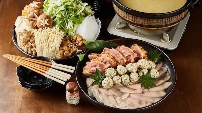 【完全個室確定・90分飲み放題付】美山山椒を使った〆麺付き京赤地鶏鍋コース　7700円→6600円