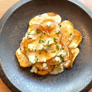 ■Truffle chips with gorgonzola cheese