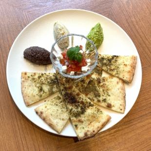 ■メゼ　3種のペースト＆フレッシュトマトサルサ