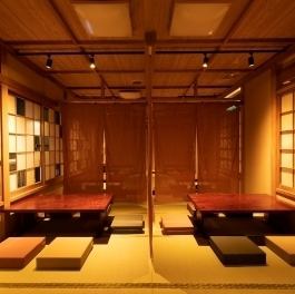 [Use with a large number of people ◎] The second floor of our shop is a tatami room, and all seats are partitioned by curtains, making it like a semi-private room.Online reservation is possible for up to 10 people.If you would like to reserve the second floor, please contact us by phone.
