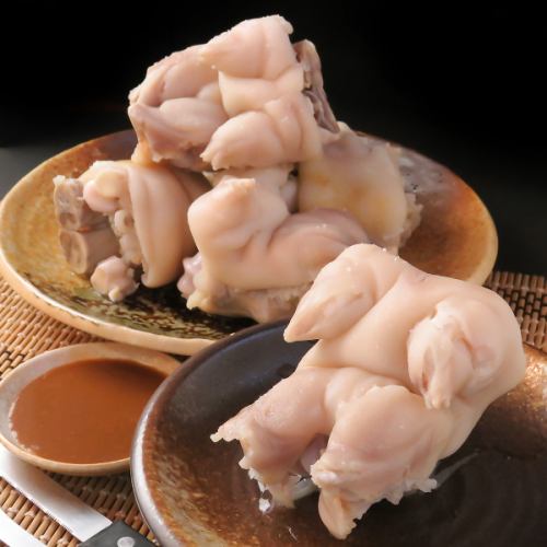 豚足　1個