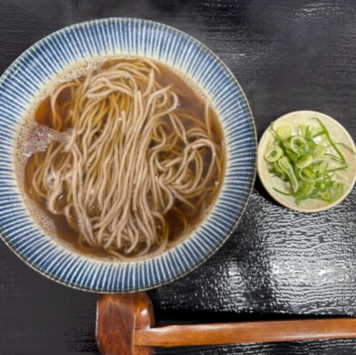 そば・うどん（塩・醤油）（温・冷）