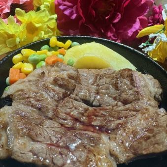 鉄板ステーキ