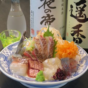 厨师推荐，例如时令鱼刺身和时令菜肴◆4800日元套餐[周年纪念和娱乐活动的理想之选]