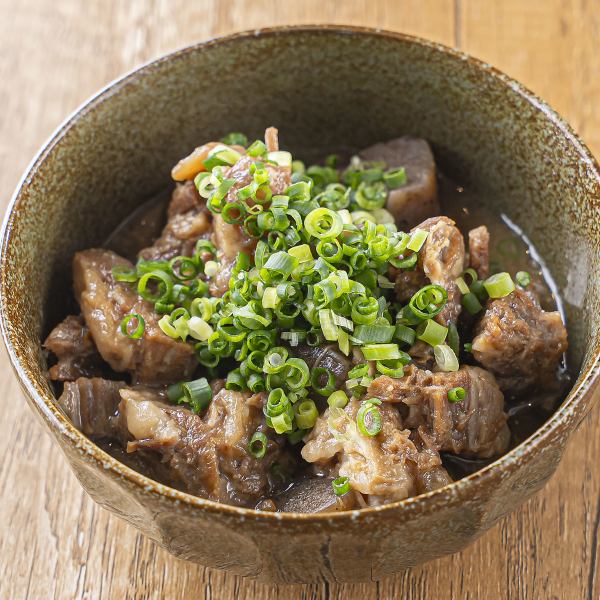 定番メニュー！ 牛すじ煮込み