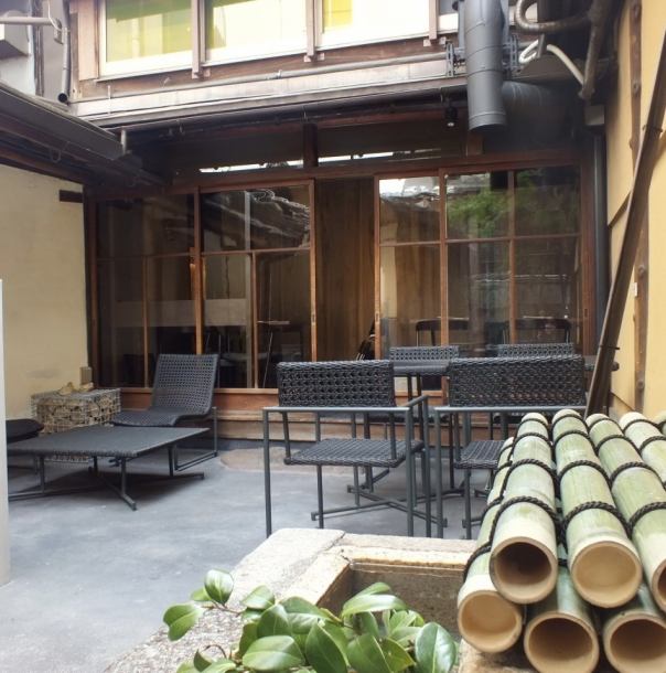 [OPEN from May !!] Terrace seats of many Kyomachiya repeats every year.Confidently recommended for beer gardens, dates and various banquets.It is a seat with an excellent atmosphere that you can feel Kyoto << Reservations are required because seats are limited !! >> * Dates and floor reservations are also possible.